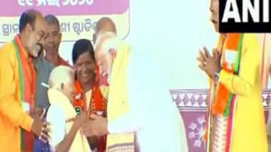 India News | In Odisha's Kandhamal: PM Modi Bows Down, Seeks Blessings from Padma Awardee Purnamasi Jani