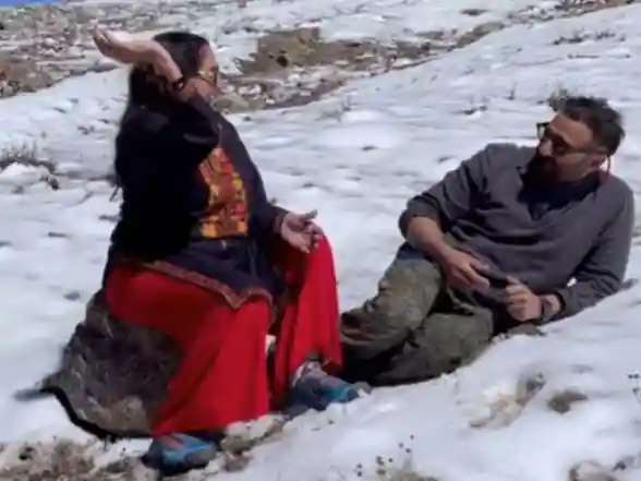 Sunny Deol Shares Heartwarming Mother’s Day Moment: Reveals His Mom’s Playful Side