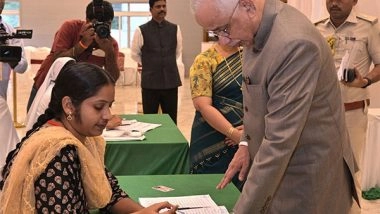India News | Andhra Governor S Abdul Nazeer Casts Vote in Vijayawada