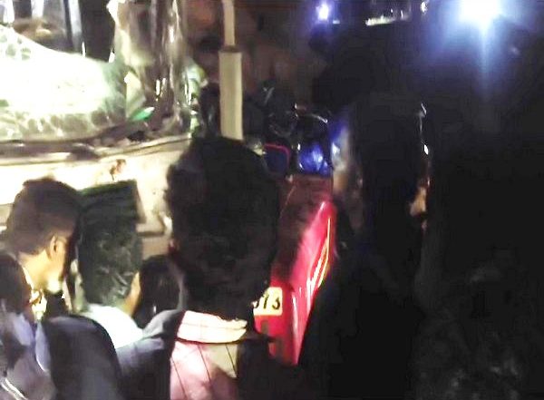 Andhra Pradesh Road Accident: Four Killed, Several Injured After Speeding Bus Rams Into Tractor in Konaseema