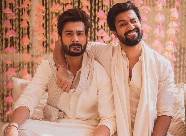 Vicky Kaushal Birthday: Sunny Kaushal Shares Adorable Childhood Photo of His Brother (View Pics)