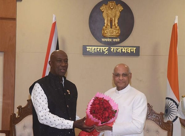 World News | PM Keith Rowley of Trinidad and Tobago Meets Maharashtra Governor at Raj Bhavan in Mumbai