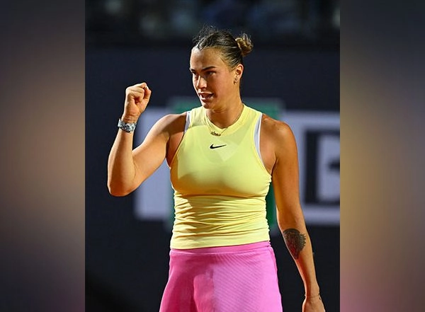 Sports News | Italian Open: Aryna Sabalenka Brushes Aside Danielle Collins; Sets Blockbuster Iga Swiatek Clash in Final
