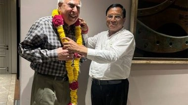India News | CJI Congratulates Kapil Sibal on Being Elected as New SC Bar Association President