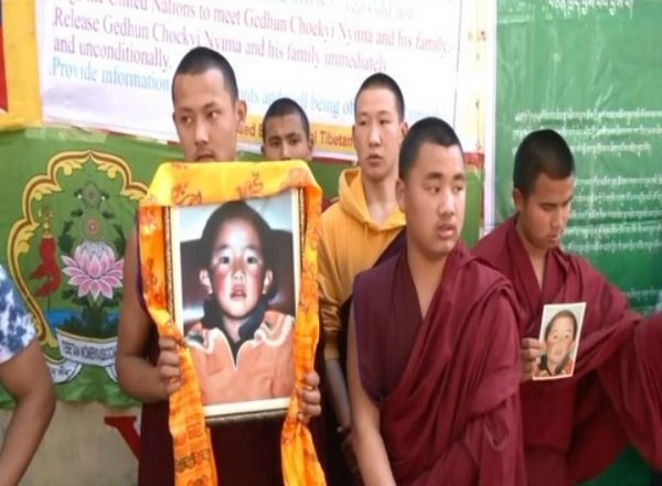 World News | US Urges China to Disclose Panchen Lama's Location