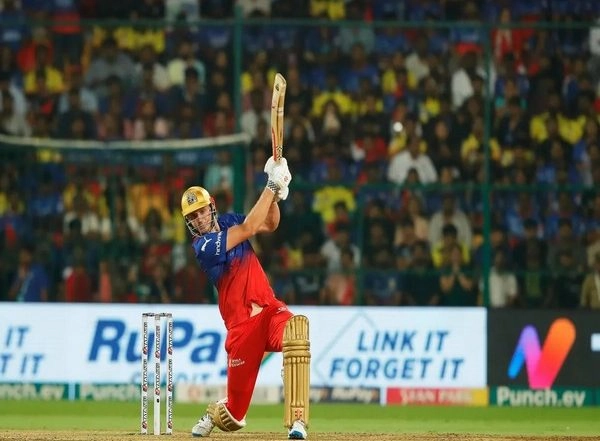 Sports News | Wicket Was Quite Tough: RCB All-rounder Cameron Green After Scoring 38-run Knock Against CSK