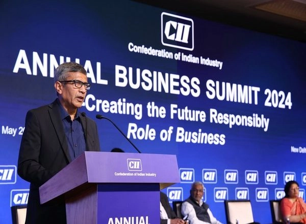 Business News | Inter-ministerial Consultation is Key to Sweeping Reforms: DPIIT Secretary at CII Summit