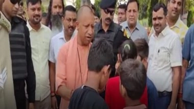 India News | Devotees from Gujarat, Chhattisgarh, Bihar Extend Greetings to CM Yogi at Gorakhnath Temple