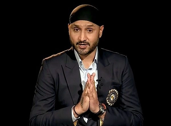 Sports News | Not Kohli or Faf, Harbhajan Singh Names RCB's Unsung Hero as Game Changer Against CSK