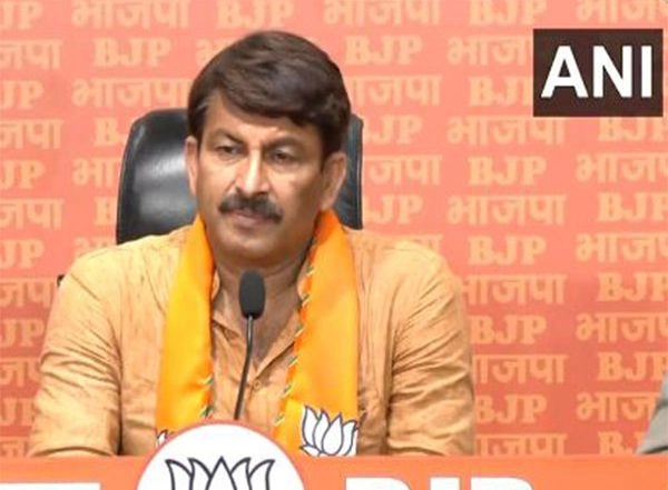 India News | BJP's Manoj Tiwari Slams Kejriwal for His Silence on Maliwal, Targets Him for Protecting Bibhav Kumar