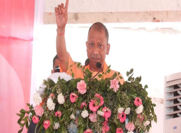 India News | Vision of 'Abki Baar, 400 Paar' Needs to Be Realised to Make PoK a Part of India: CM Yogi