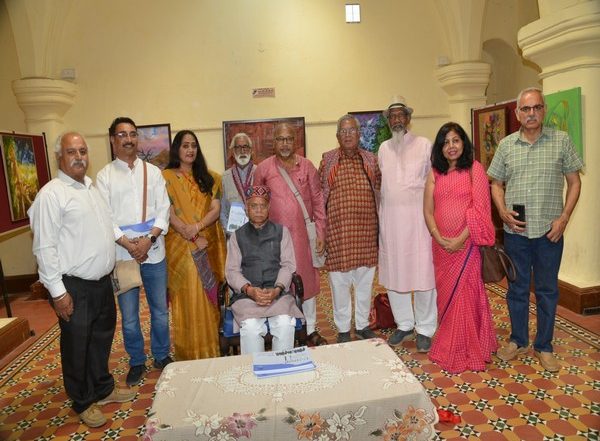 India News | Himachal Pradesh Governor Inaugurates Five-day Art Exhibition at Shimla's Gaiety Theatre
