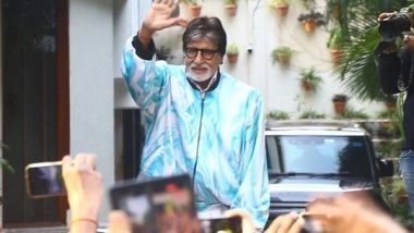 Entertainment News | Sunday Darshan: Amitabh Bachchan Greets His Fans Outside Jalsa