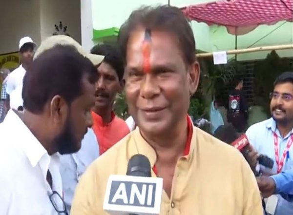 India News | Rourkela: BJP MLA Candidate Dilip Ray Casts First Vote from the Booth