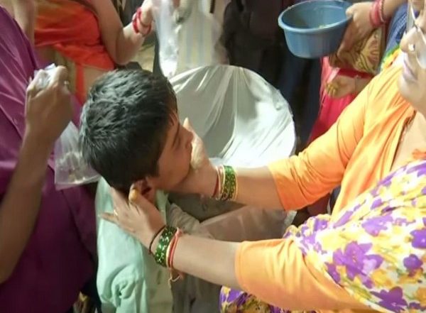 Fish Medicine in Hyderabad 2024 Date and Time: Believed To Cure Asthma, Fish Prasadam To Be Given in Hyderabad on June 8