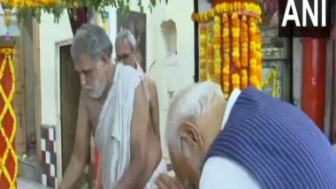 India News | PM Modi, CM Yogi Offer Prayers at Sankat Mochan Temple in Varanasi