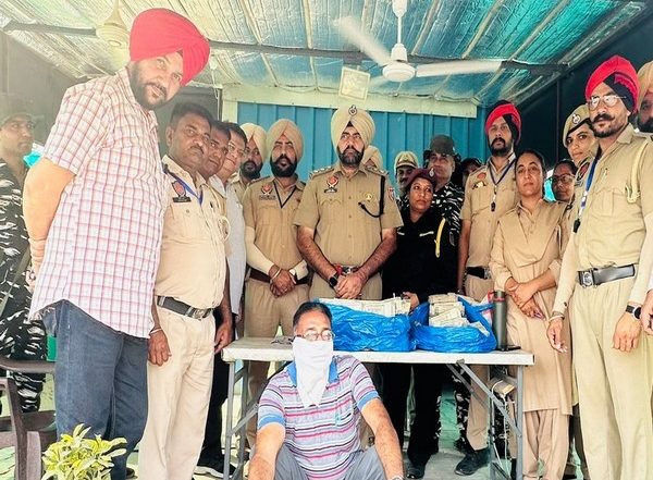 India News | Punjab: Bathinda Police Recover Rs 1.2 Crore from Man in Bus
