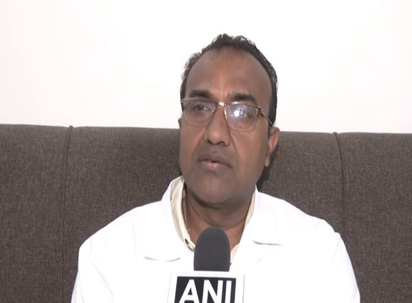 India News | Rajasthan: Doctors Advise People to Keep Themselves Hydrated, Avoid Travel During Daytime in Wake of Heatstroke Cases