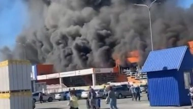 World News | Two Dead, 33 Injured in Russian Strike on Hardware Superstore in Kharkiv