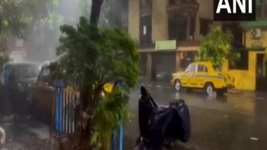 India News | Heavy Rains, Gusty Winds Lash Kolkata as Cyclone 'Remal' Landfall Begins in Bengal