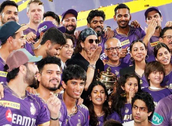 Entertainment News | Ranveer Singh, Preity Zinta to Kartik Aaryan, Other Celebs Congratulate SRK on KKR's IPL Big Win