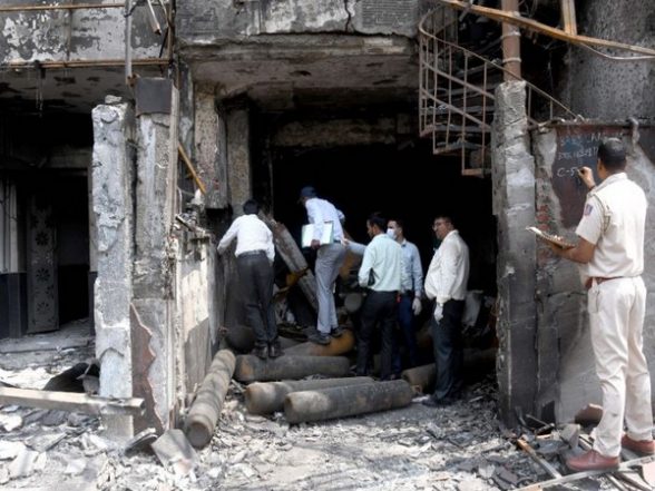 India News | Delhi Children Hospital Fire: Court Remands Two Accused to 3 Days Police Custody - Vimarsana News