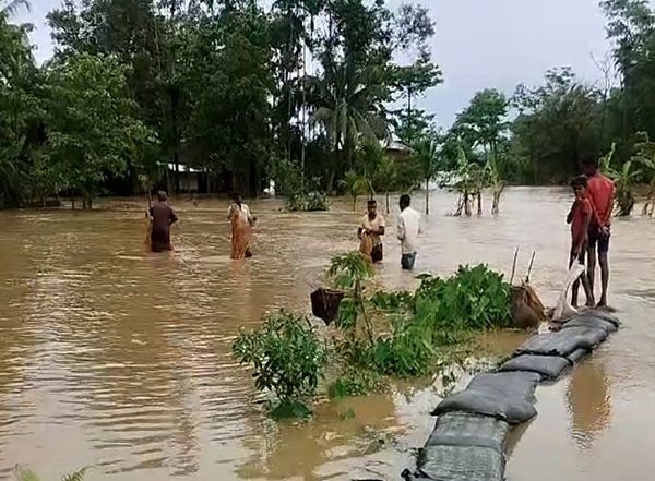 India News | Assam: More Than 41,000 People Affected in Floods After Cyclone Remal, One Dead