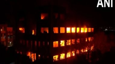 India News | Massive Fire Breaks out at Cloth Manufacturing Unit in Gurugram