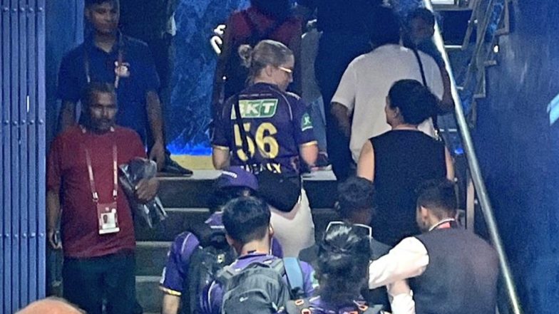 Alyssa Healy Visits Wankhede Stadium Ahead of MI vs KKR IPL 2024 Match to Cheer For Husband Mitchell Starc, Picture Goes Viral