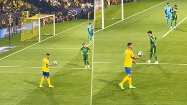 Cristiano Ronaldo Does Trick With Ball in His Hand During Al-Nassr vs Al-Khaleej King Cup of Champions 2023–24 Semifinal Match (Watch Video)