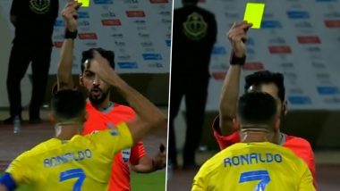 Angry Cristiano Ronaldo Shouts at Referee, Receives Yellow Card During Al-Akhdoud vs Al-Nassr Match in Saudi Pro League 2023–24; Video Goes Viral