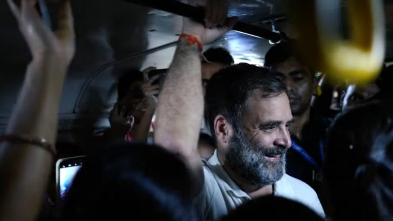 Rahul Gandhi Travels in Telangana State Transport Bus With CM Revanth Reddy, Explains Various Schemes Included in Party’s Manifesto For Lok Sabha Elections 2024 to Passengers (Watch Video)