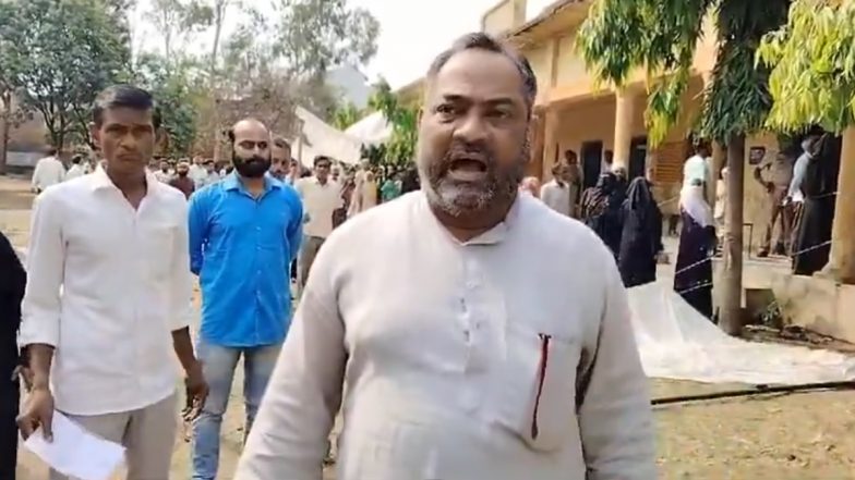 'Pressed Cycle Symbol, Vote Went to Kamal': Voter Alleges EVM Tampering in Lakhimpur Kheri Lok Sabha Seat in UP, DM Clarifies (Watch Video)