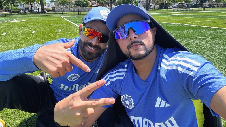 Kuldeep Yadav, Ravindra Jadeja Pose in Team India’s New Training Kit as Men in Blue Start Practice Before ICC T20 World Cup 2024 (See Pic)