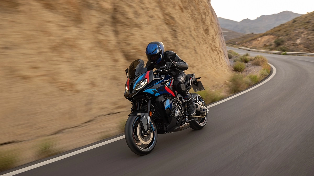 All-New BMW M 1000 XR