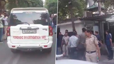Swati Maliwal ‘Assault’ Case: Delhi Police, Forensic Experts Arrive at CM Arvind Kejriwal’s House To Recreate Incident (Watch Video)