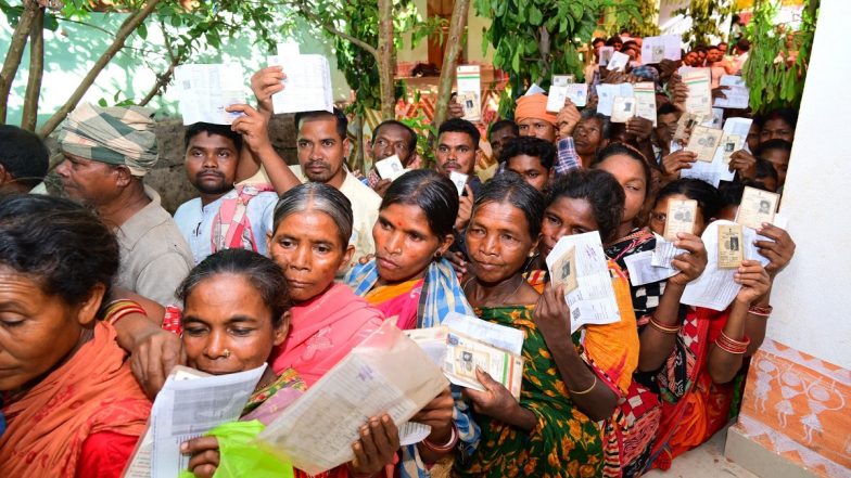 India General Elections 2024: 49.2% Voter Turnout Recorded in Phase 6 Till 3 PM, West Bengal Leads With 70.19%