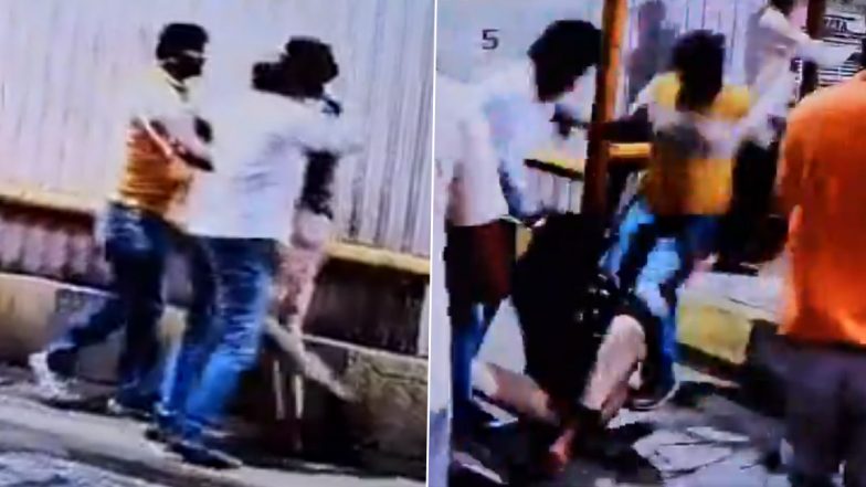 Maharashtra Toll Plaza Brawl Video: Fight Breaks Out Between Employee and Commuters Over Minor Dispute in Chhatrapati Sambhaji Nagar