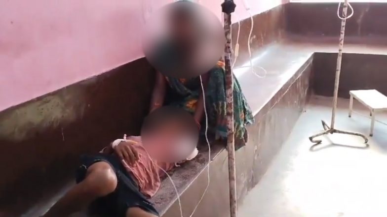 Crocodile Attack in UP: Boy Loses Hand to Croc in Lakhimpur Kheri, Faces Neglect at Hospital (Watch Video)