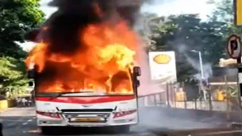 Pune Bus Fire Video: Private Luxury Bus Catches Blaze Near Nashik Phata in Pimpri Chinchwad, No Injuries Reported