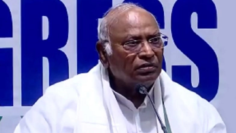 Mallikarjun Kharge Says When You Press EVM Button, Think About Decade ‘Lost in Betrayal’