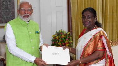 PM Narendra Modi Tenders Resignation to President Droupadi Murmu Ahead of Next Government Formation (See Pics)