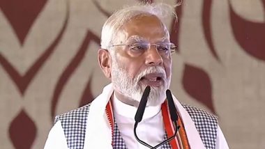 PM Modi in Varanasi: Farmers, Youth, Women and Poor Are Strong Pillars of Viksit Bharat, Says Prime Minister Narendra Modi (Watch Videos)