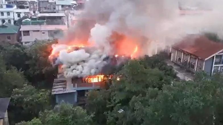 Manipur Fire: Massive Blaze Erupts at Secretariat Complex Near CM N Biren Singh’s Official Bungalow in Imphal (Watch Video)