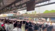 Mumbai Local Train Services Delayed on Western Line Due to Technical Issue, Stampede-Like Situation Seen at Crowded Platforms (Watch Videos)