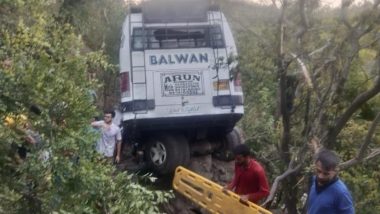 Jammu and Kashmir Terror Attack: Bus With Pilgrims Plunges Into Gorge in Reasi Reportedly After Terrorists Open Fire, Casualties Feared (Disturbing Visuals)