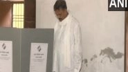 India News | SP's Ghazipur LS Candidate Afzal Ansari Casts His Vote