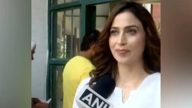Entertainment News | Lok Sabha Polls: Samaira Sandhu Casts Her Vote in Chandigarh