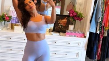 Entertainment News | Priyanka Chopra's Mirror Selfie Offers Glimpse of Her Walk-in Closet