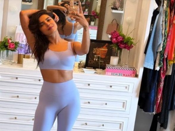 Entertainment News | Priyanka Chopra's Mirror Selfie Offers Glimpse of Her Walk-in Closet - Vimarsana News